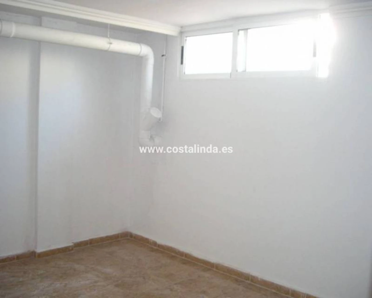 LAC 2273  | LAC 2273 